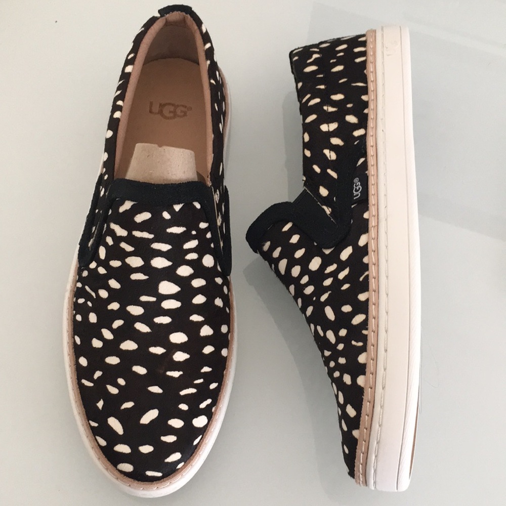 Ugg Soleda Exotic Black Sneakers Womens New - Picture 7 of 8